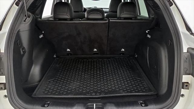 2024 Jeep Compass Latitude Lux FWD