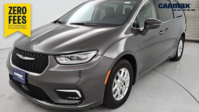 2022 Chrysler Pacifica Touring L for sale in Tinley Park, IL