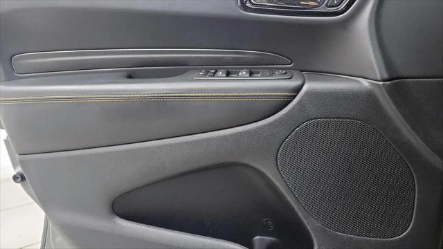 2023 Dodge Durango Hemi Orange RWD
