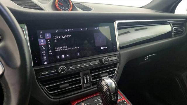 2021 Porsche Macan Macan