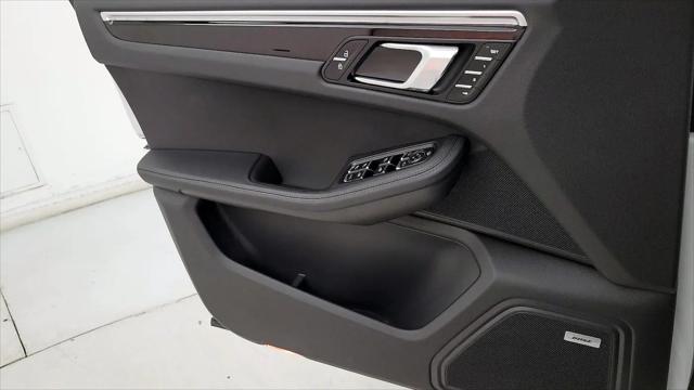 2024 Porsche Macan T