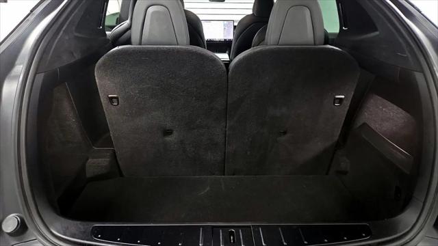 2024 Tesla Model X Plaid Tri Motor All-Wheel Drive