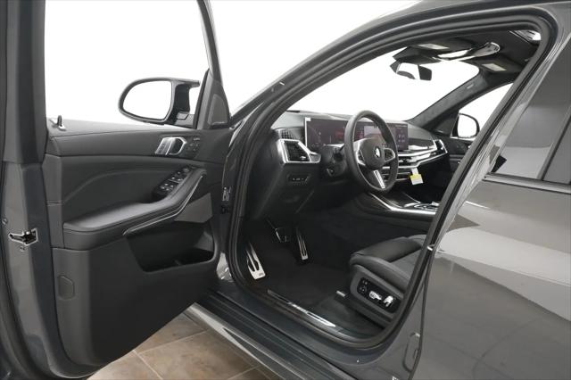 2027 BMW X7 M60i