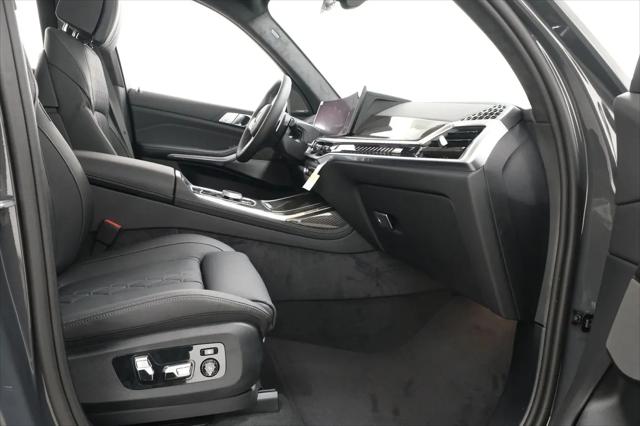 2027 BMW X7 M60i