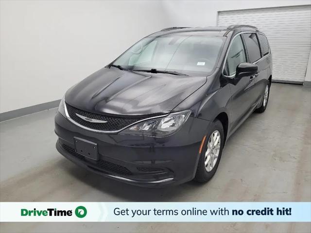 2021 Chrysler Voyager LXI for sale in Louisville, KY