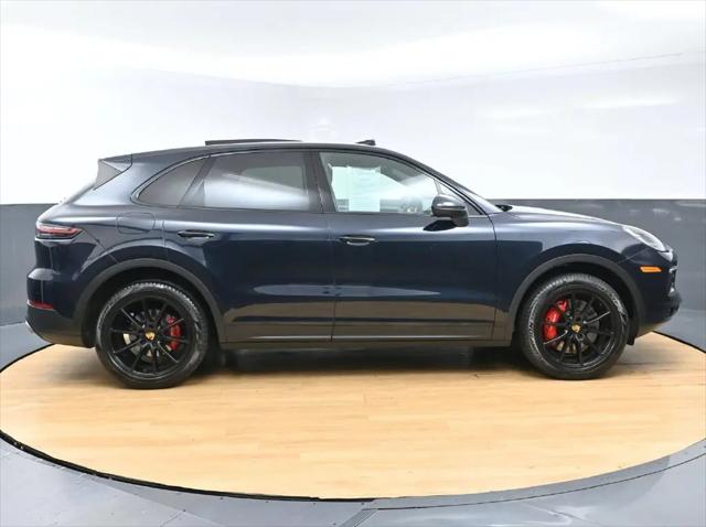 2021 Porsche Cayenne Cayenne