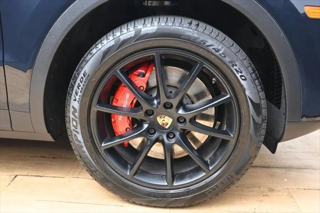 2021 Porsche Cayenne Cayenne