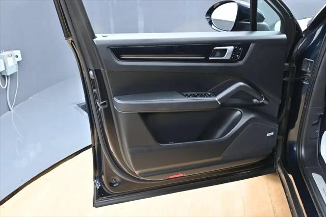 2021 Porsche Cayenne Cayenne