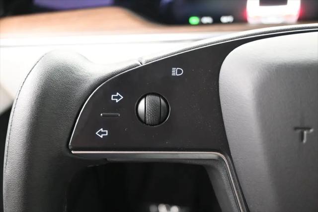 2023 Tesla Model X Standard Range