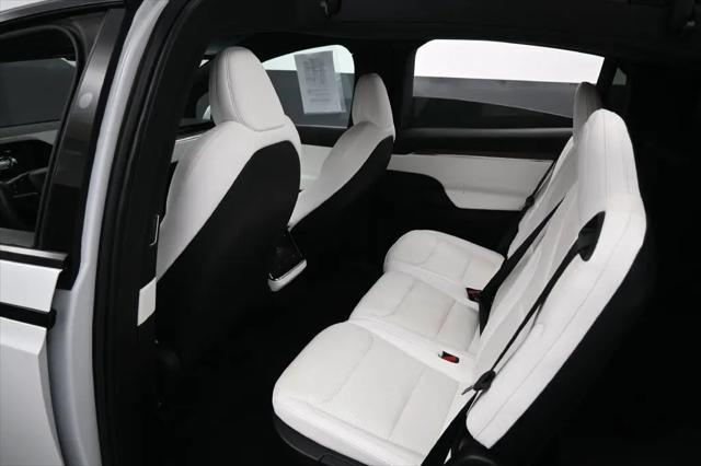 2023 Tesla Model X Standard Range