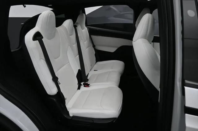 2023 Tesla Model X Standard Range