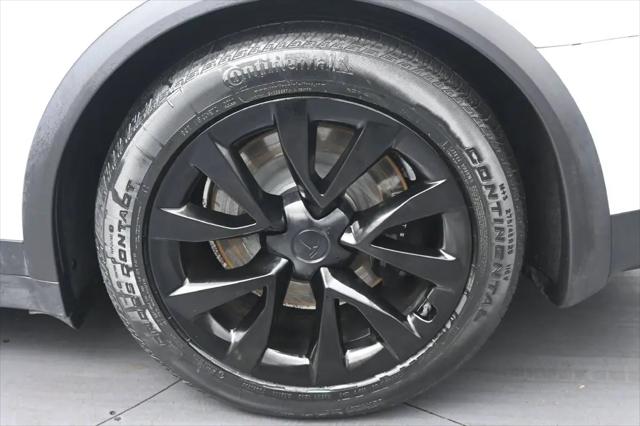 2023 Tesla Model X Standard Range