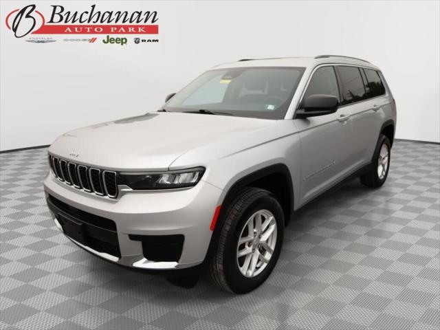 2023 Jeep Grand Cherokee L Laredo 4x4 2023 Jeep Grand Cherokee L Laredo 4x4