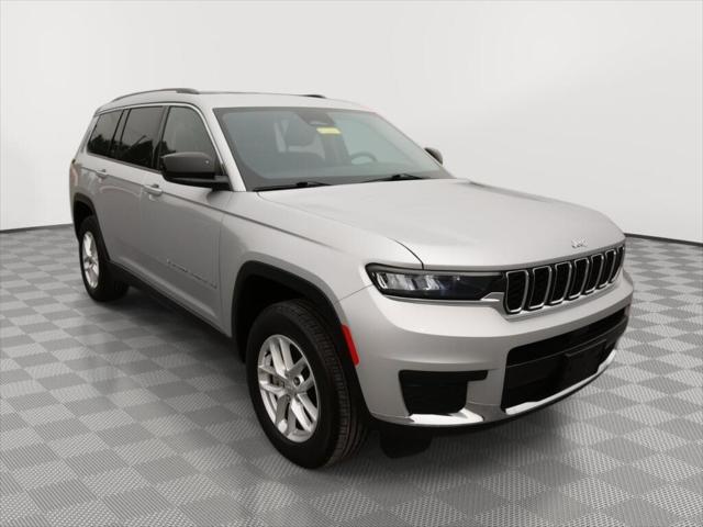 2023 Jeep Grand Cherokee L Laredo 4x4 2023 Jeep Grand Cherokee L Laredo 4x4