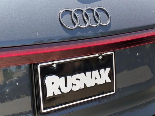 2027 Audi Q6 e-tron Premium quattro