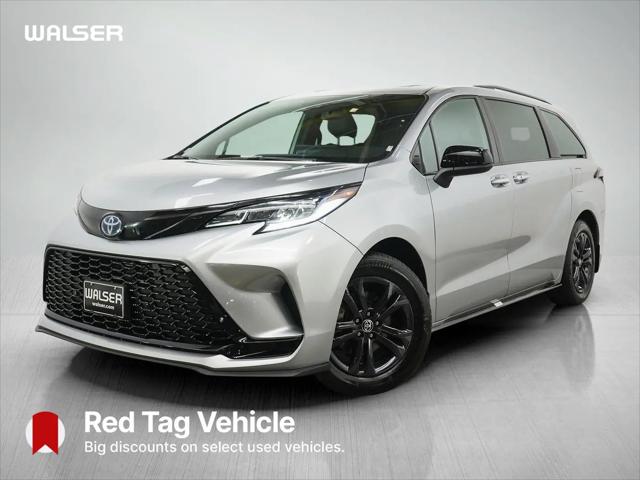 2025 Toyota Sienna XSE 7-Passenger for sale in White Bear Lake, MN