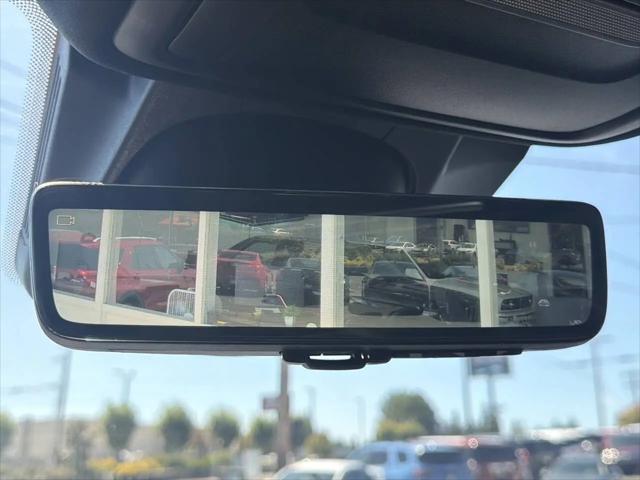 2022 Ram 1500 Limited Crew Cab 4x4 57 Box