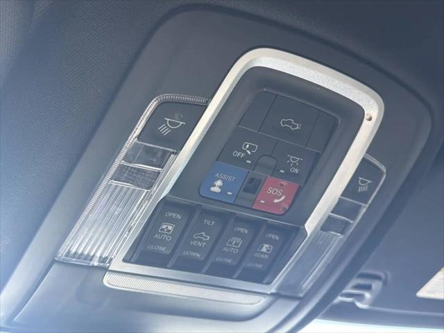 2022 Ram 1500 Limited Crew Cab 4x4 57 Box