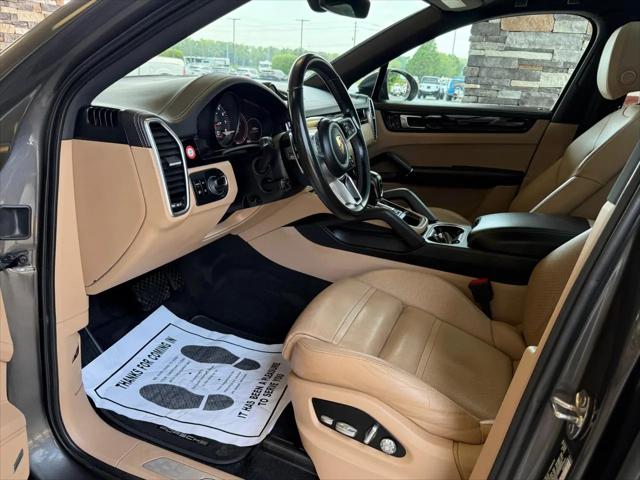 2021 Porsche Cayenne Cayenne