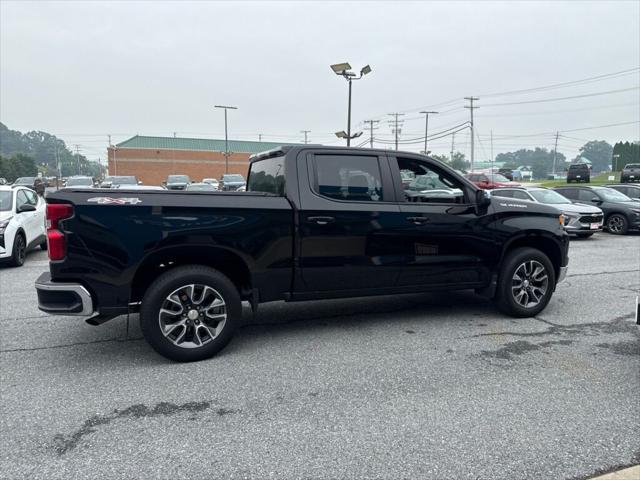 2023 Chevrolet Silverado 1500 4WD Crew Cab Short Bed LT with 2FL 2023 Chevrolet Silverado 1500 4WD Crew Cab Short Bed LT with 2FL