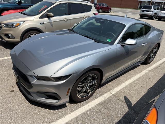 2025 Ford Mustang EcoBoost Fastback 2025 Ford Mustang EcoBoost Fastback
