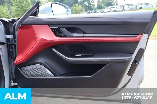 2020 Porsche Taycan Turbo