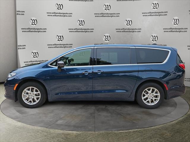 2025 Chrysler Pacifica Select 2025 Chrysler Pacifica Select