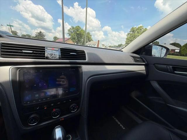 2015 Volkswagen Passat 1.8T Limited Edition