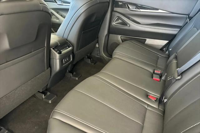 2027 INFINITI X6 SPORT