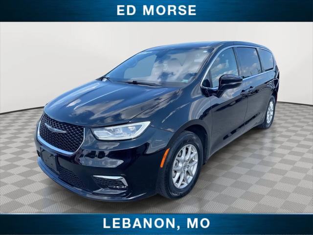 2025 Chrysler Pacifica Select for sale in Lebanon, MO