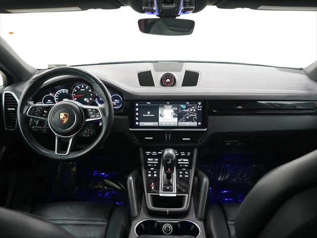2023 Porsche Cayenne Platinum Edition