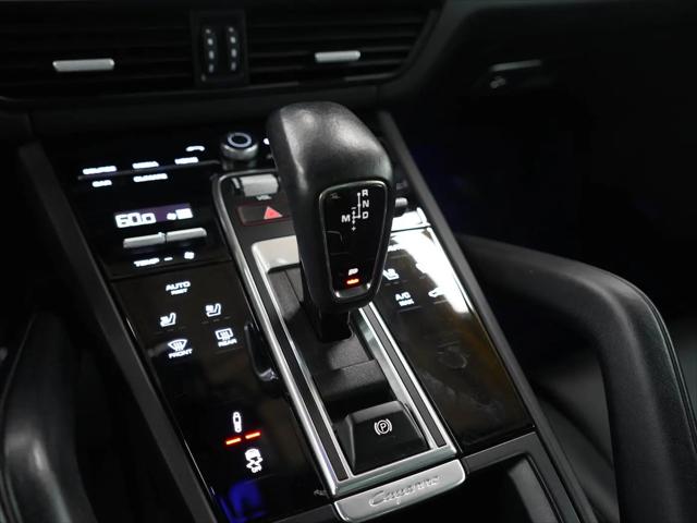 2023 Porsche Cayenne Platinum Edition