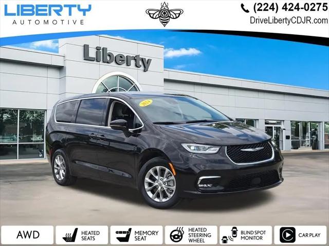 2024 Chrysler Pacifica Touring L AWD for sale in Libertyville, IL