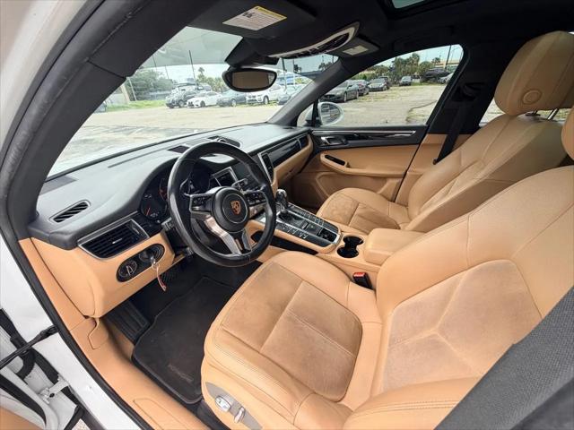2018 Porsche Macan Macan