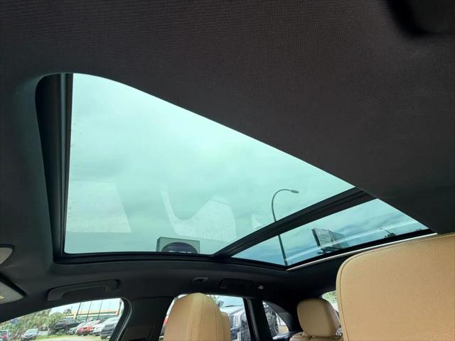 2018 Porsche Macan Macan