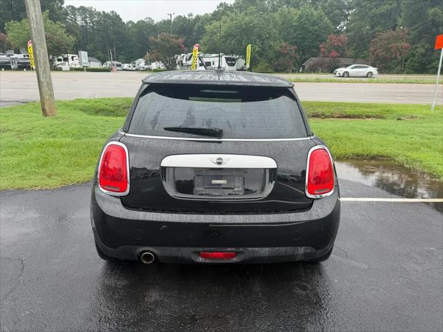 2015 MINI Hardtop Cooper