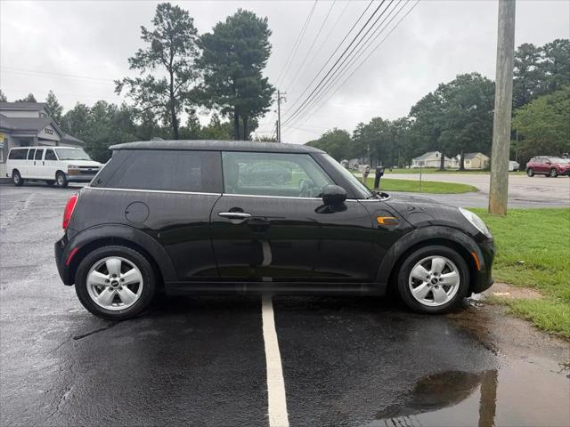 2015 MINI Hardtop Cooper