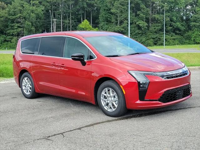 2027 Chrysler Pacifica Select for sale in Cullman, AL