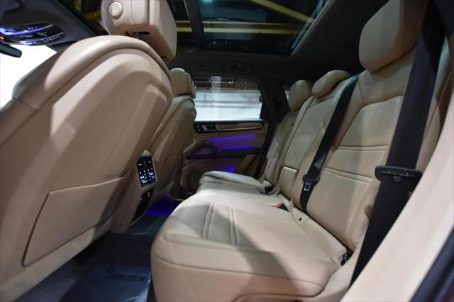2021 Porsche Cayenne Cayenne