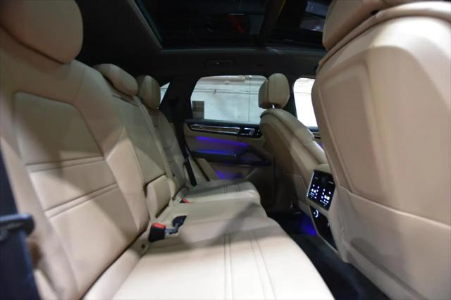 2021 Porsche Cayenne Cayenne