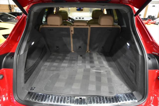2021 Porsche Cayenne Cayenne