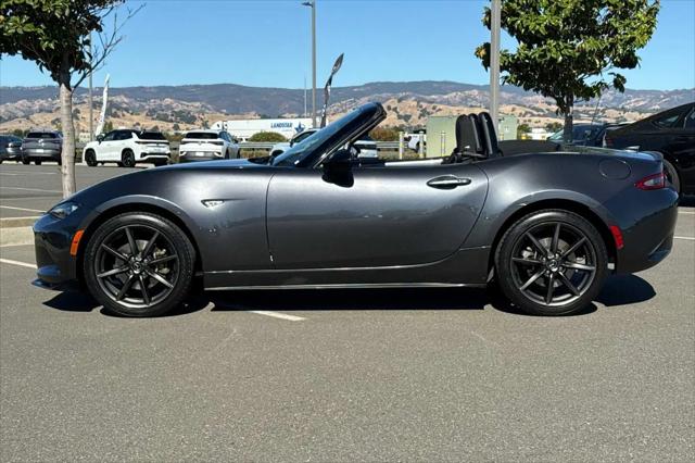 2016 Mazda MX-5 Club