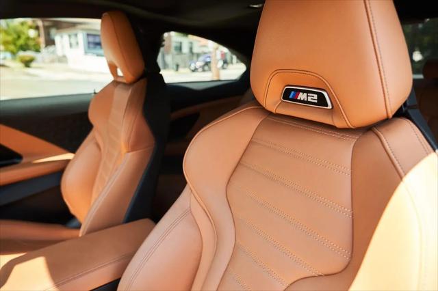 2023 BMW M2 Standard