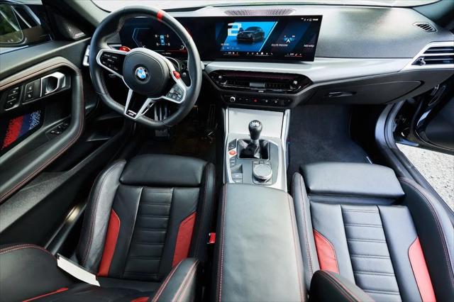 2025 BMW M2 Standard