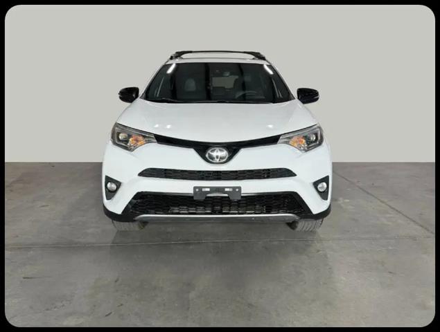 2017 Toyota RAV4 SE