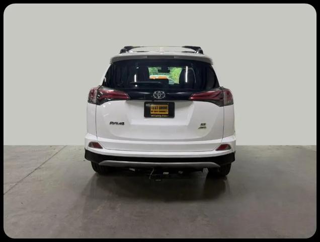 2017 Toyota RAV4 SE