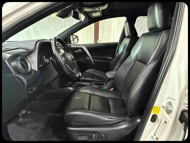2017 Toyota RAV4 SE