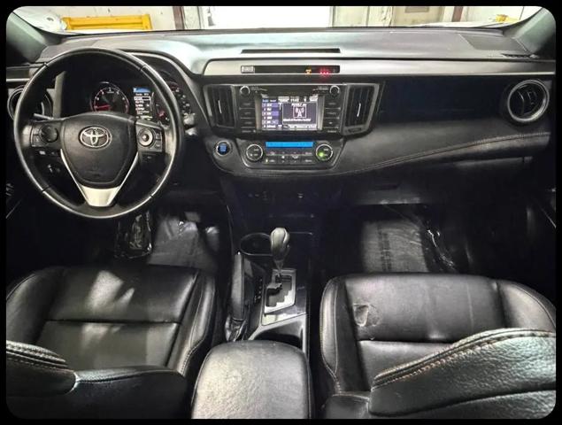 2017 Toyota RAV4 SE