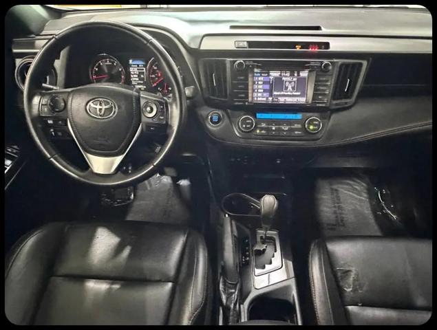 2017 Toyota RAV4 SE