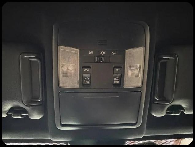 2017 Toyota RAV4 SE